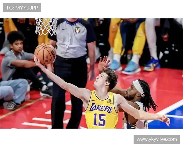 美媒热议里夫斯表现他真是湖人仅次于东契奇的第二号核心吗